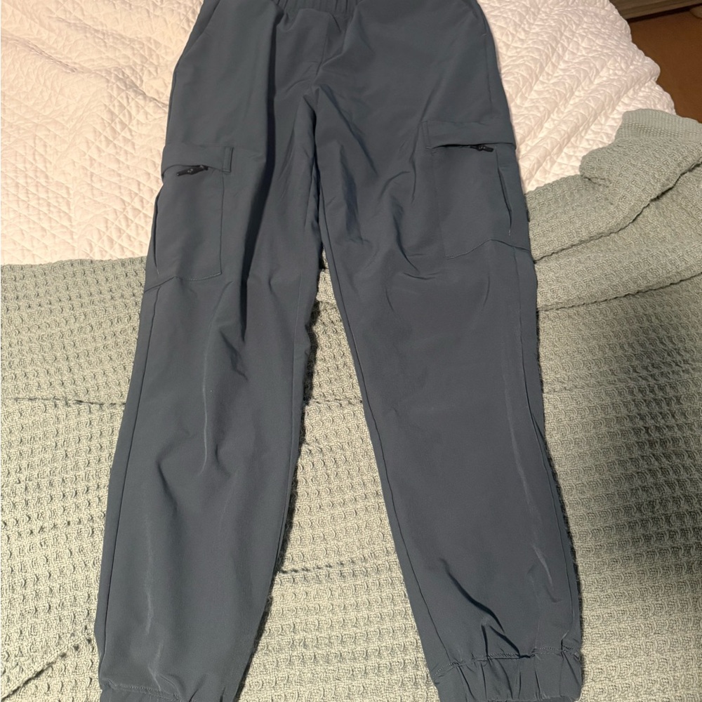 Mondetta Dark Gray Cargo Pants